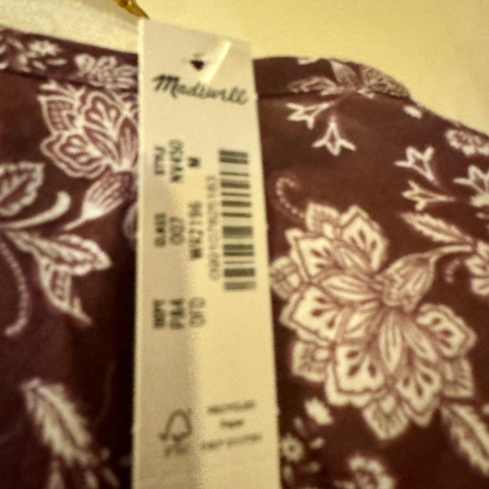 Madewell billowy maroon dress with white floral detail - Picture 11 of 11